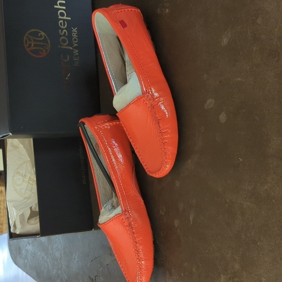 New!  Marc Joseph loafer - Picture 4 of 7